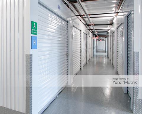 Source URL: https://cdnsc.rentcafe.com/dmslivecafe/3/1847132/1847132-1-3.jpg?width=-1&height=385&quality=80