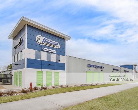 Source URL: https://cdnsc.rentcafe.com/dmslivecafe/3/1847132/1847132-1-5.jpg?width=-1&height=385&quality=80