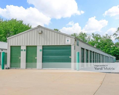 Source URL: https://cdnsc.rentcafe.com/dmslivecafe/3/1847145/1847145-1-5.jpg?width=-1&height=385&quality=80