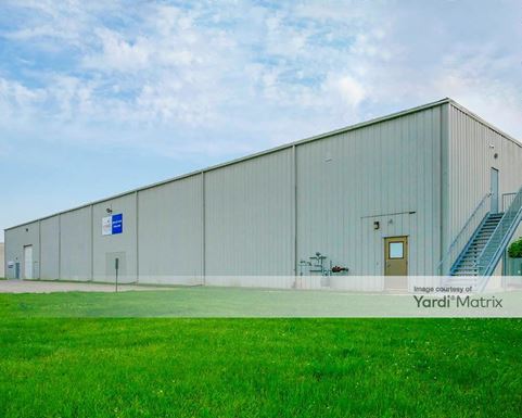 Source URL: https://cdnsc.rentcafe.com/dmslivecafe/3/1847152/1847152-1-5.jpg?width=-1&height=385&quality=80