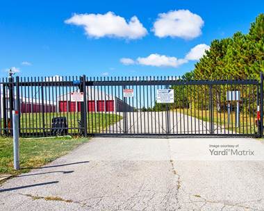 Storage Units for Rent available at 9807 North Allen Road, Peoria, IL 61615