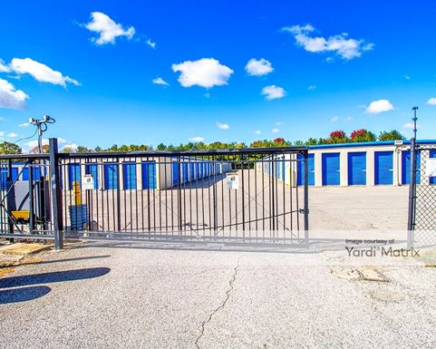 Source URL: https://cdnsc.rentcafe.com/dmslivecafe/3/1849028/1849028-1-2.jpg?width=-1&height=385&quality=80