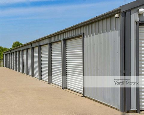 Source URL: https://cdnsc.rentcafe.com/dmslivecafe/3/1849052/1849052-1-3.jpg?width=-1&height=385&quality=80