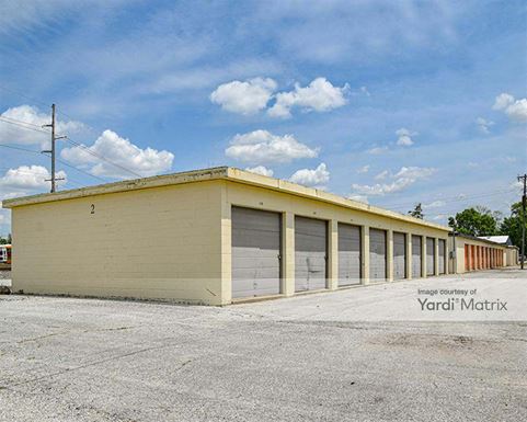 Source URL: https://cdnsc.rentcafe.com/dmslivecafe/3/1849054/1849054-1-5.jpg?width=-1&height=385&quality=80