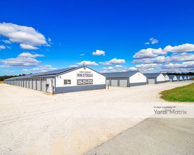 Storage Units for Rent available at 1117 Edgewater Drive, North Pekin, IL 61554