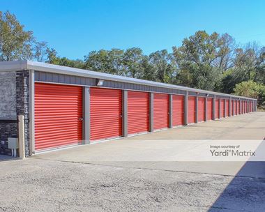 Storage Units for Rent available at 250 Farmdale Road, East Peoria, IL 61611