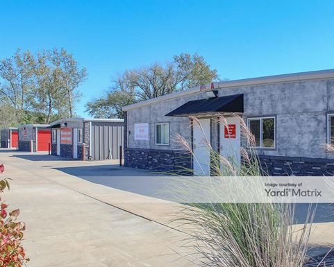 Source URL: https://cdnsc.rentcafe.com/dmslivecafe/3/1849058/1849058-1-5.jpg?width=-1&height=385&quality=80