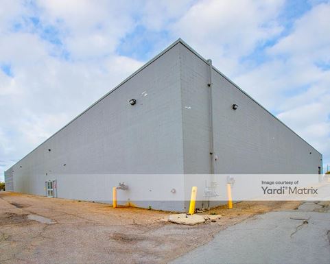 Source URL: https://cdnsc.rentcafe.com/dmslivecafe/3/1849077/1849077-1-5.jpg?width=-1&height=385&quality=80