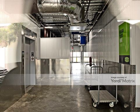 Source URL: https://cdnsc.rentcafe.com/dmslivecafe/3/1849123/1849123-1-4.jpg?width=-1&height=385&quality=80