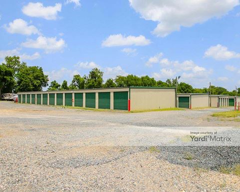 Source URL: https://cdnsc.rentcafe.com/dmslivecafe/3/1852246/1852246-1-4.jpg?width=-1&height=385&quality=80