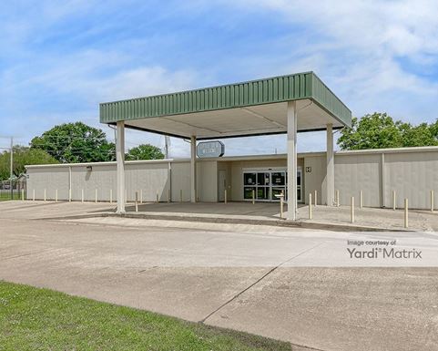 Source URL: https://cdnsc.rentcafe.com/dmslivecafe/3/1852248/1852248-1-6.jpg?width=-1&height=385&quality=80