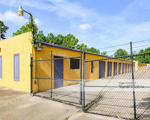 Source URL: https://cdnsc.rentcafe.com/dmslivecafe/3/1852249/1852249-1-3.jpg?width=-1&height=385&quality=80