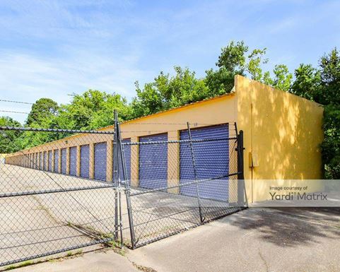 Source URL: https://cdnsc.rentcafe.com/dmslivecafe/3/1852249/1852249-1-5.jpg?width=-1&height=385&quality=80