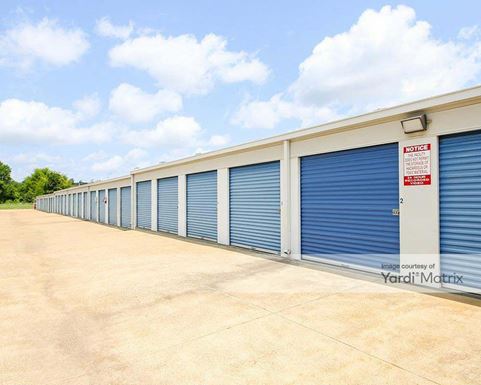 Source URL: https://cdnsc.rentcafe.com/dmslivecafe/3/1852265/1852265-1-5.jpg?width=-1&height=385&quality=80