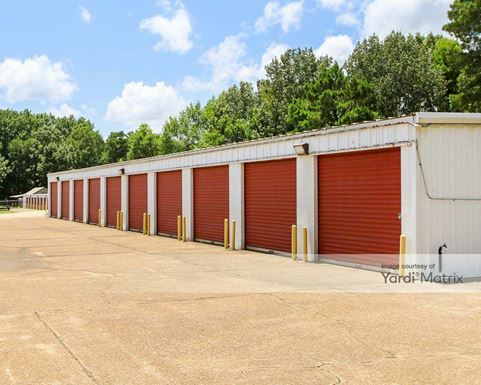 Source URL: https://cdnsc.rentcafe.com/dmslivecafe/3/1852267/1852267-1-2.jpg?width=-1&height=385&quality=80