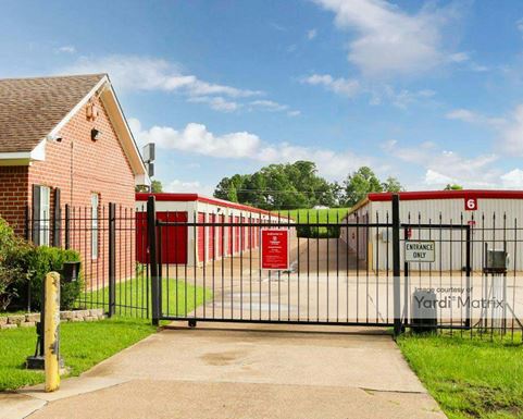 Source URL: https://cdnsc.rentcafe.com/dmslivecafe/3/1852278/1852278-1-2.jpg?width=-1&height=385&quality=80