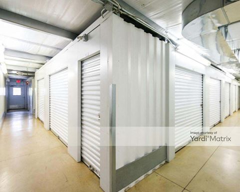 Source URL: https://cdnsc.rentcafe.com/dmslivecafe/3/1852286/1852286-1-3.jpg?width=-1&height=385&quality=80