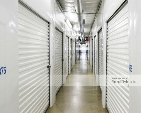 Source URL: https://cdnsc.rentcafe.com/dmslivecafe/3/1852288/1852288-1-2.jpg?width=-1&height=385&quality=80