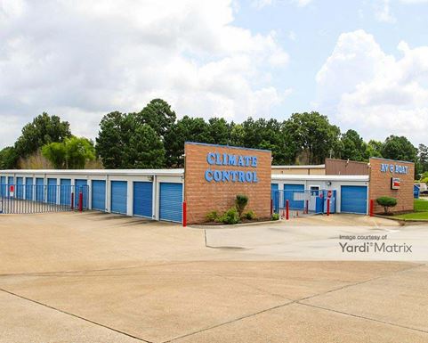 Source URL: https://cdnsc.rentcafe.com/dmslivecafe/3/1852288/1852288-1-5.jpg?width=-1&height=385&quality=80