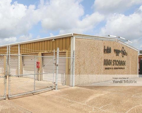 Source URL: https://cdnsc.rentcafe.com/dmslivecafe/3/1852298/1852298-1-1.jpg?width=-1&height=385&quality=80