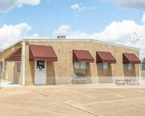 Source URL: https://cdnsc.rentcafe.com/dmslivecafe/3/1852298/1852298-1-3.jpg?width=-1&height=385&quality=80