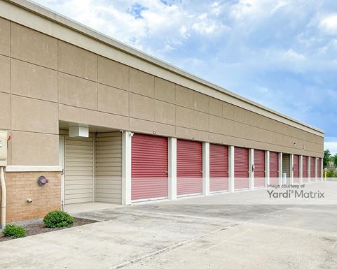 Source URL: https://cdnsc.rentcafe.com/dmslivecafe/3/1852303/1852303-1-2.jpg?width=-1&height=385&quality=80