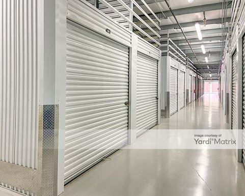 Source URL: https://cdnsc.rentcafe.com/dmslivecafe/3/1852303/1852303-1-3.jpg?width=-1&height=385&quality=80