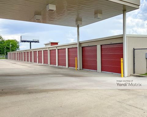 Source URL: https://cdnsc.rentcafe.com/dmslivecafe/3/1852303/1852303-1-5.jpg?width=-1&height=385&quality=80