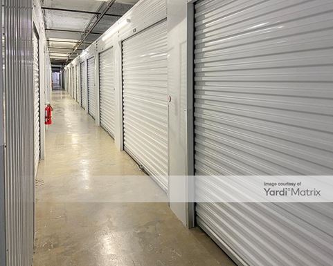 Source URL: https://cdnsc.rentcafe.com/dmslivecafe/3/1852337/1852337-1-5.jpg?width=-1&height=385&quality=80