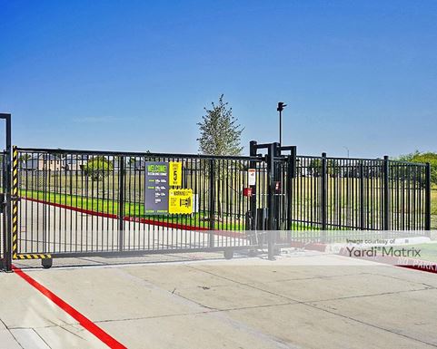 Source URL: https://cdnsc.rentcafe.com/dmslivecafe/3/1852339/1852339-1-4.jpg?width=-1&height=385&quality=80