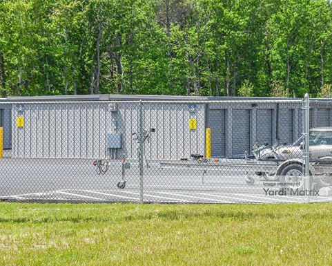 Source URL: https://cdnsc.rentcafe.com/dmslivecafe/3/1852349/1852349-1-3.jpg?width=-1&height=385&quality=80