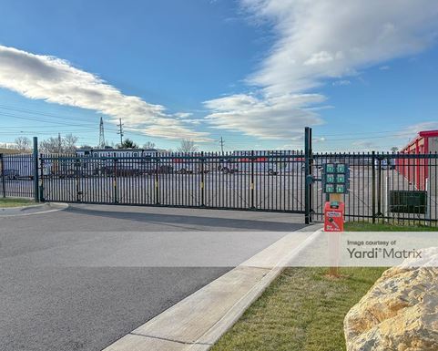 Source URL: https://cdnsc.rentcafe.com/dmslivecafe/3/1852358/1852358-1-4.jpg?width=-1&height=385&quality=80