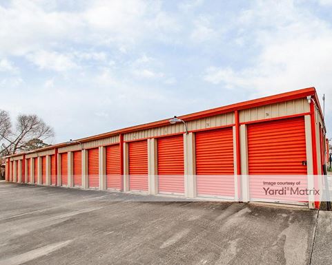 Source URL: https://cdnsc.rentcafe.com/dmslivecafe/3/1852362/1852362-1-4.jpg?width=-1&height=385&quality=80