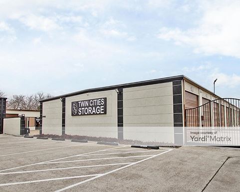 Source URL: https://cdnsc.rentcafe.com/dmslivecafe/3/1852366/1852366-1-1.jpg?width=-1&height=385&quality=80