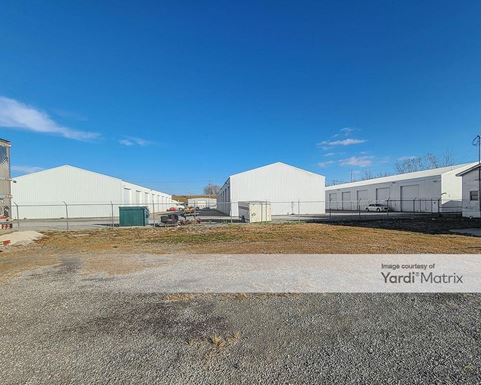 Source URL: https://cdnsc.rentcafe.com/dmslivecafe/3/1857922/1857922-1-5.jpg?width=-1&height=385&quality=80