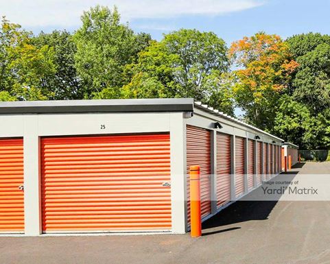 Source URL: https://cdnsc.rentcafe.com/dmslivecafe/3/1857942/1857942-1-4.jpg?width=-1&height=385&quality=80