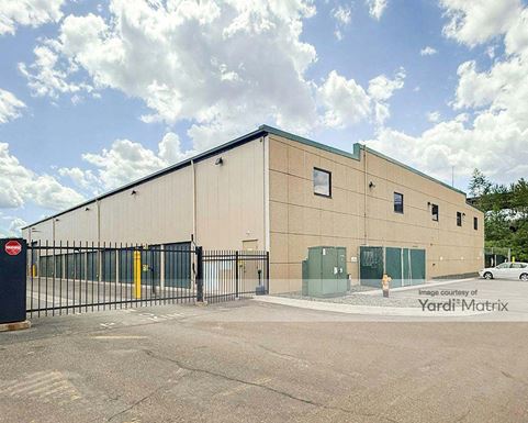 Source URL: https://cdnsc.rentcafe.com/dmslivecafe/3/1857947/1857947-1-4.jpg?width=-1&height=385&quality=80