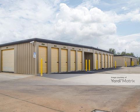 Source URL: https://cdnsc.rentcafe.com/dmslivecafe/3/1857959/1857959-1-4.jpg?width=-1&height=385&quality=80