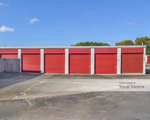 Source URL: https://cdnsc.rentcafe.com/dmslivecafe/3/1857966/1857966-1-4.jpg?width=-1&height=385&quality=80