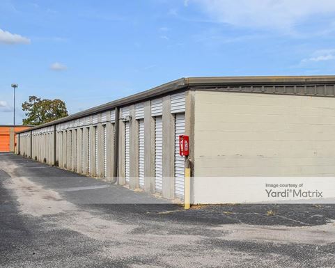 Source URL: https://cdnsc.rentcafe.com/dmslivecafe/3/1857970/1857970-1-2.jpg?width=-1&height=385&quality=80