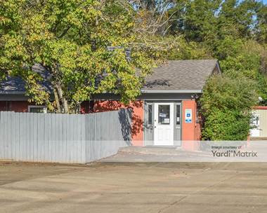 Storage Units for Rent available at 2331 Cong W L Dickinson Drive, Montgomery, AL 36109