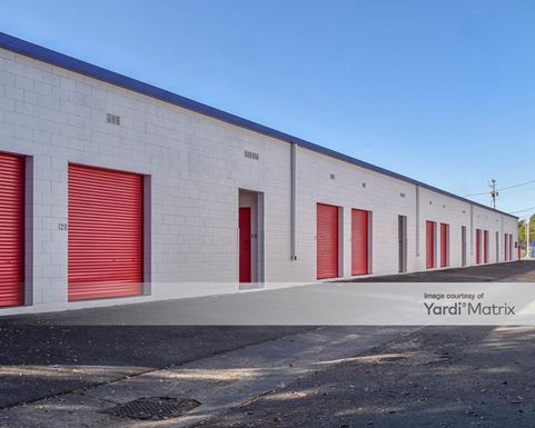 Source URL: https://cdnsc.rentcafe.com/dmslivecafe/3/1857981/1857981-1-2.jpg?width=-1&height=385&quality=80