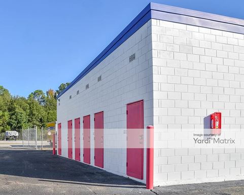 Source URL: https://cdnsc.rentcafe.com/dmslivecafe/3/1857981/1857981-1-3.jpg?width=-1&height=385&quality=80