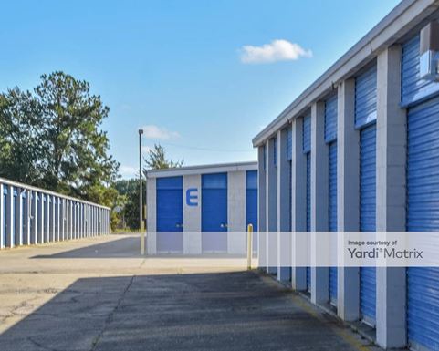 Source URL: https://cdnsc.rentcafe.com/dmslivecafe/3/1857982/1857982-1-2.jpg?width=-1&height=385&quality=80