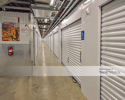 Source URL: https://cdnsc.rentcafe.com/dmslivecafe/3/1858020/1858020-1-4.jpg?width=-1&height=385&quality=80