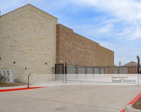 Source URL: https://cdnsc.rentcafe.com/dmslivecafe/3/1858032/1858032-1-4.jpg?width=-1&height=385&quality=80