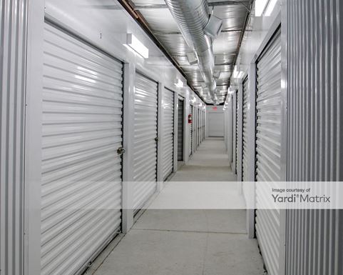 Source URL: https://cdnsc.rentcafe.com/dmslivecafe/3/1858043/1858043-1-4.jpg?width=-1&height=385&quality=80