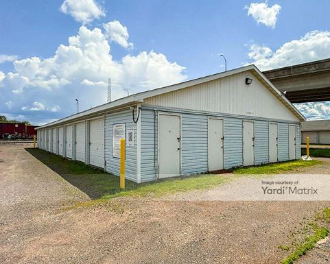 Source URL: https://cdnsc.rentcafe.com/dmslivecafe/3/1858052/1858052-1-3.jpg?width=-1&height=385&quality=80