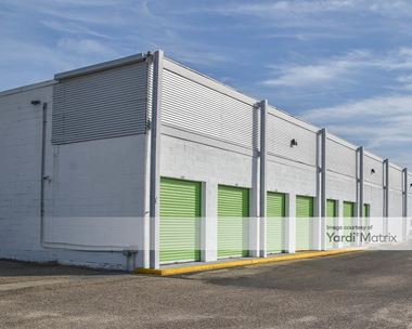 Storage Units for Rent available at 854 West South Blvd, Montgomery, AL 36105