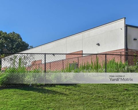 Source URL: https://cdnsc.rentcafe.com/dmslivecafe/3/1858068/1858068-1-4.jpg?width=-1&height=385&quality=80